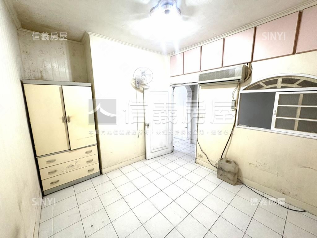 中港三街四樓方正採光好屋房屋室內格局與周邊環境