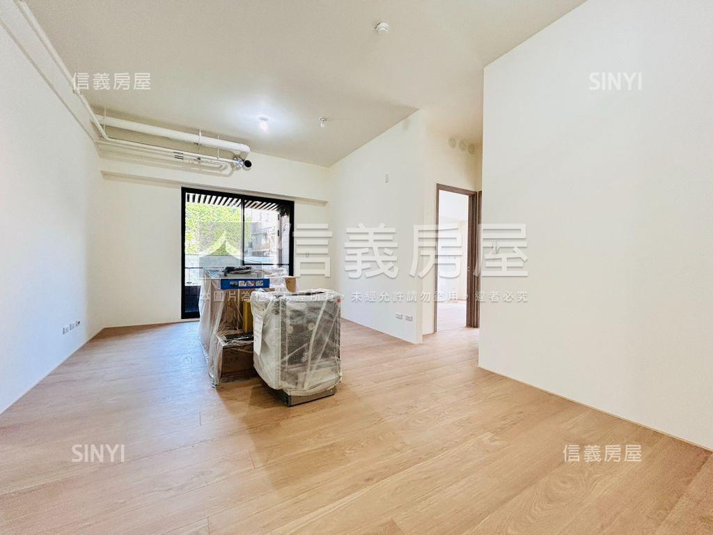 新潤朗格美三房車位房屋室內格局與周邊環境