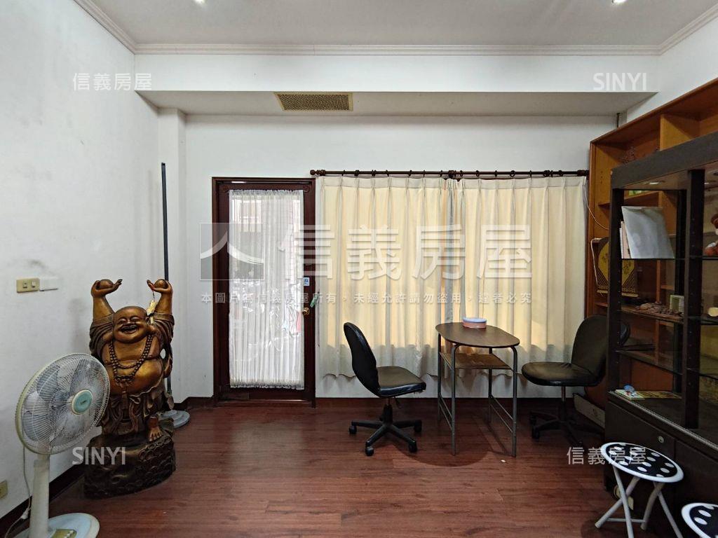 褒揚正街黃金騎樓店鋪房屋室內格局與周邊環境