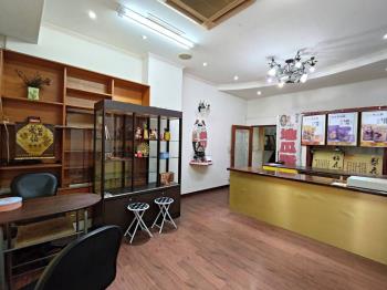 褒揚正街黃金騎樓店鋪