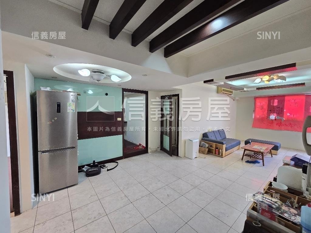 專任頭前庄三房電梯房屋室內格局與周邊環境