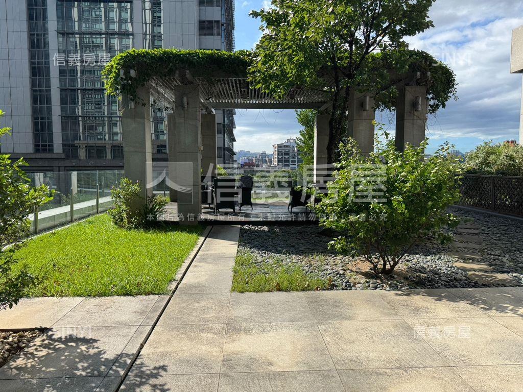 新北地王‧雙子星高樓景觀房屋室內格局與周邊環境