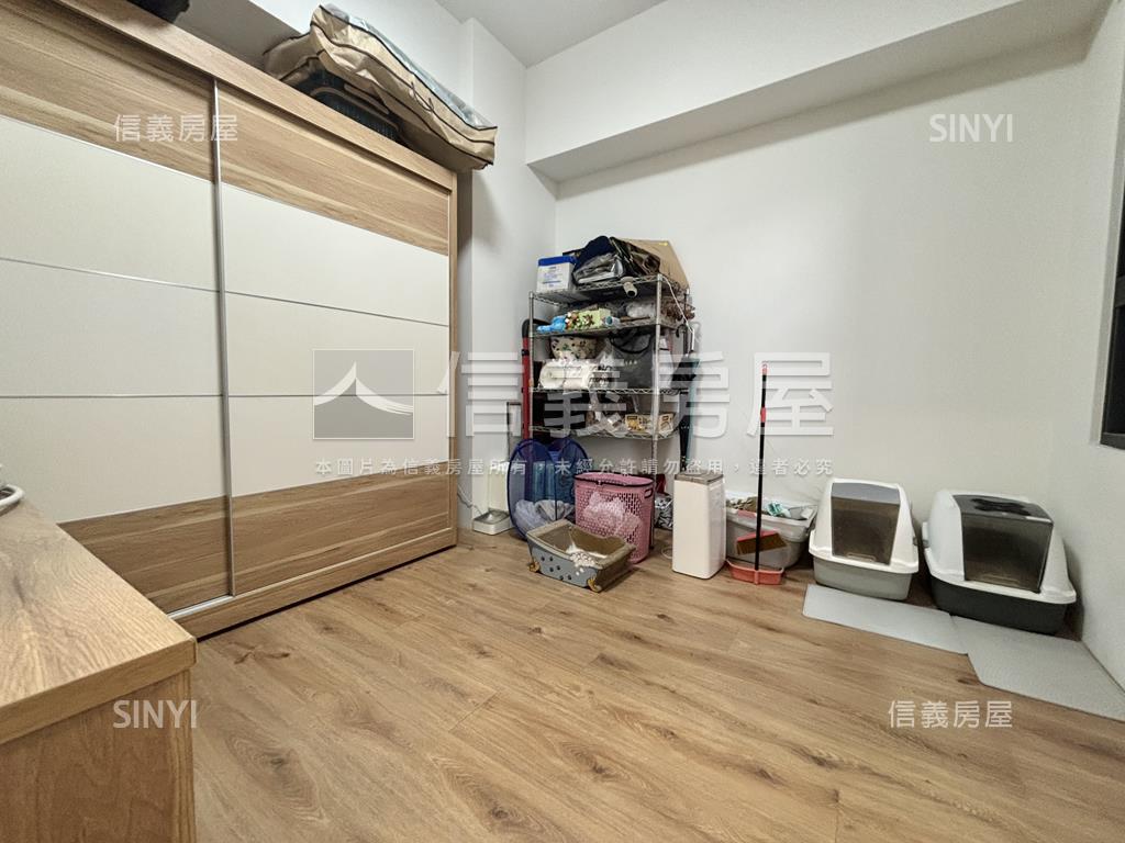 近樹義稀有釋出兩房平車房屋室內格局與周邊環境