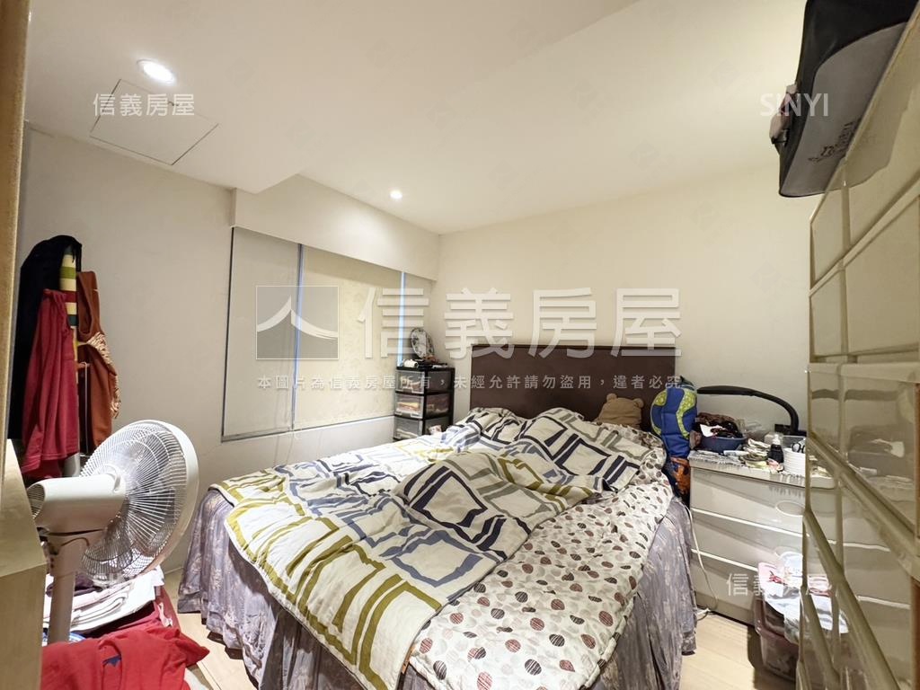 凱旋門高樓景觀大三房房屋室內格局與周邊環境