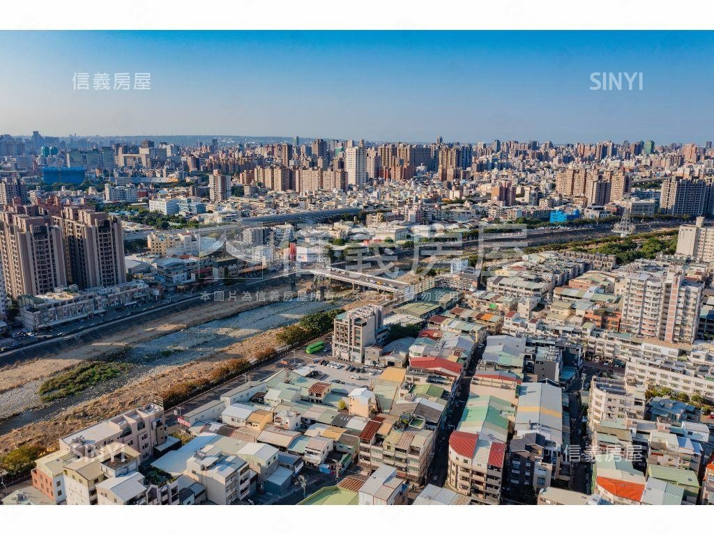 東區住二＋住一大面寬美地房屋室內格局與周邊環境