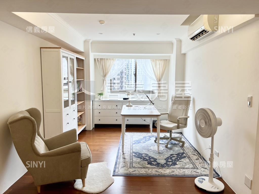 聖塔稀有露臺戶釋出房屋室內格局與周邊環境