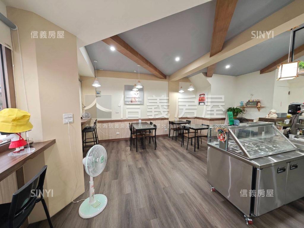 台南文化中心角窗店面房屋室內格局與周邊環境