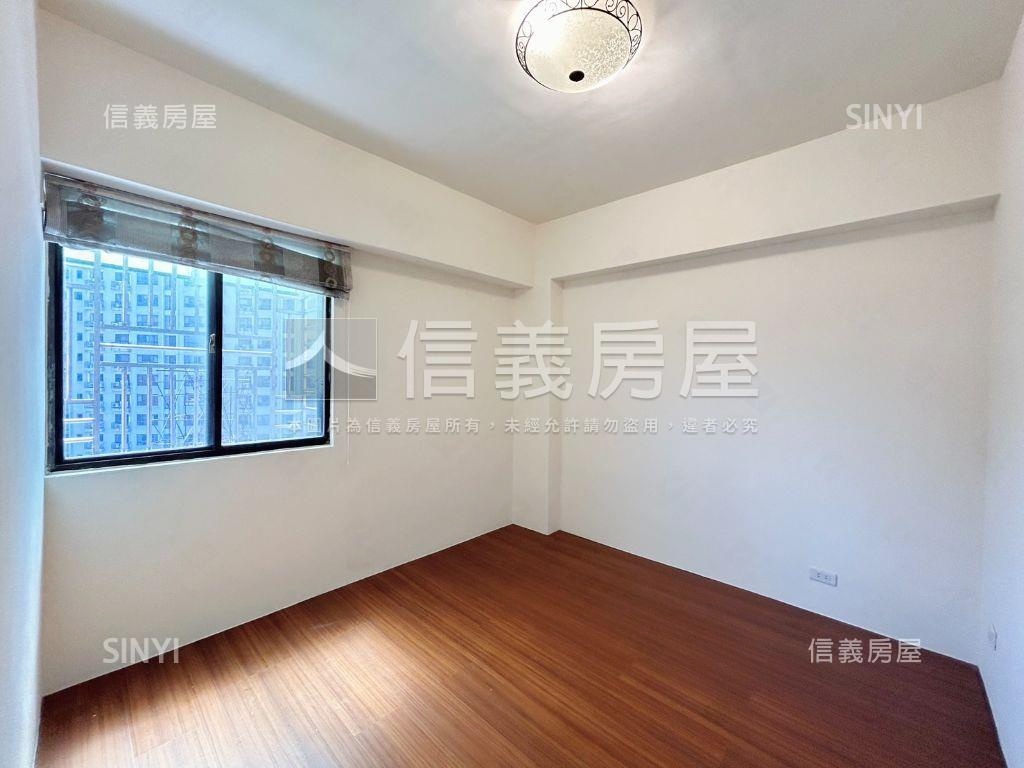 市區視野三房車位房屋室內格局與周邊環境