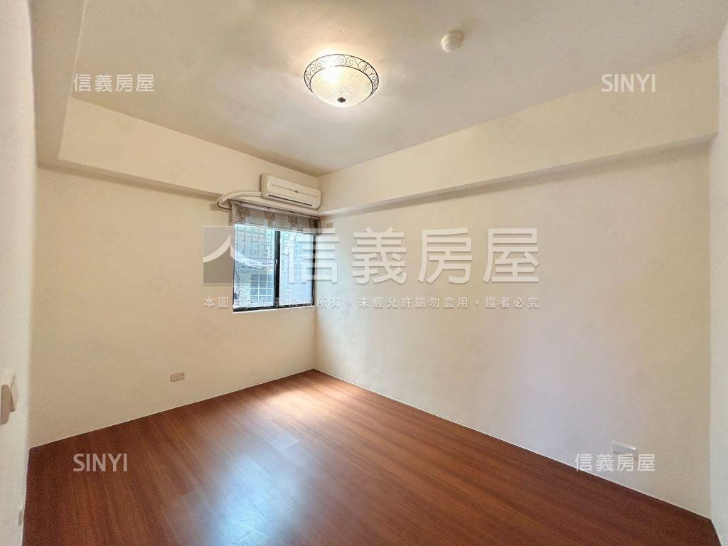 市區視野三房車位房屋室內格局與周邊環境