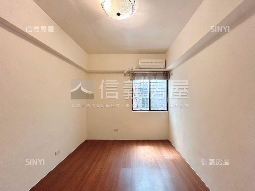 市區視野三房車位房屋室內格局與周邊環境