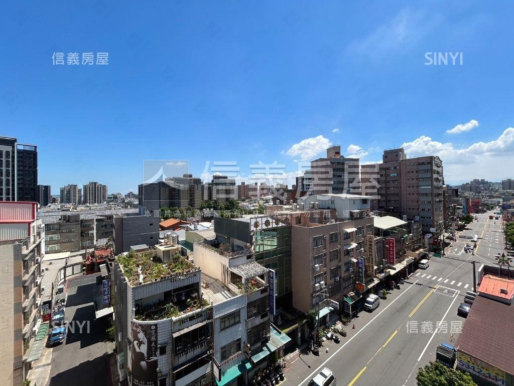 市區視野三房車位房屋室內格局與周邊環境