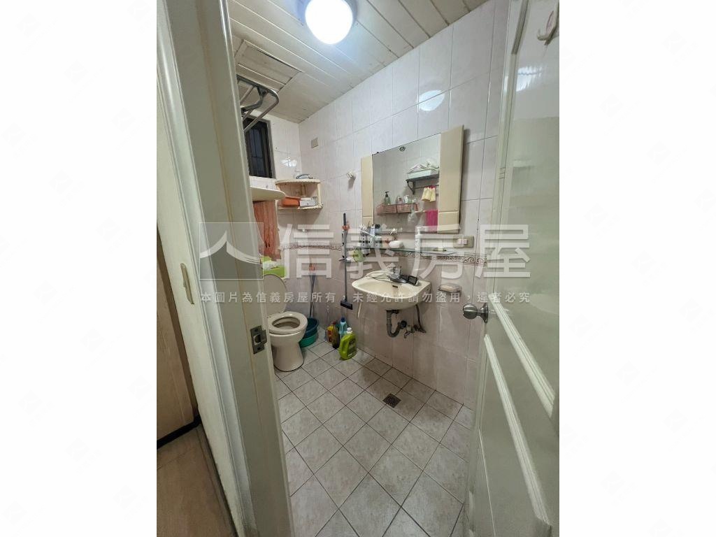 新埔邊間大四房三樓房屋室內格局與周邊環境