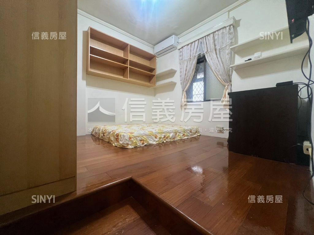 新埔邊間大四房三樓房屋室內格局與周邊環境