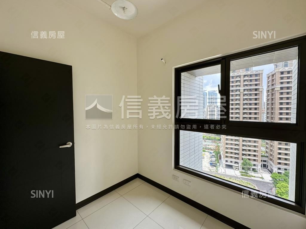 三重大都會漾漾三房車位房屋室內格局與周邊環境