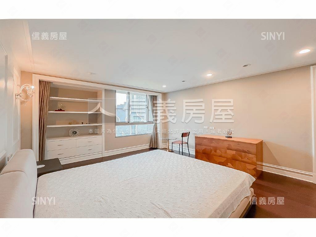 知名※天璽二歌劇院景豪邸房屋室內格局與周邊環境