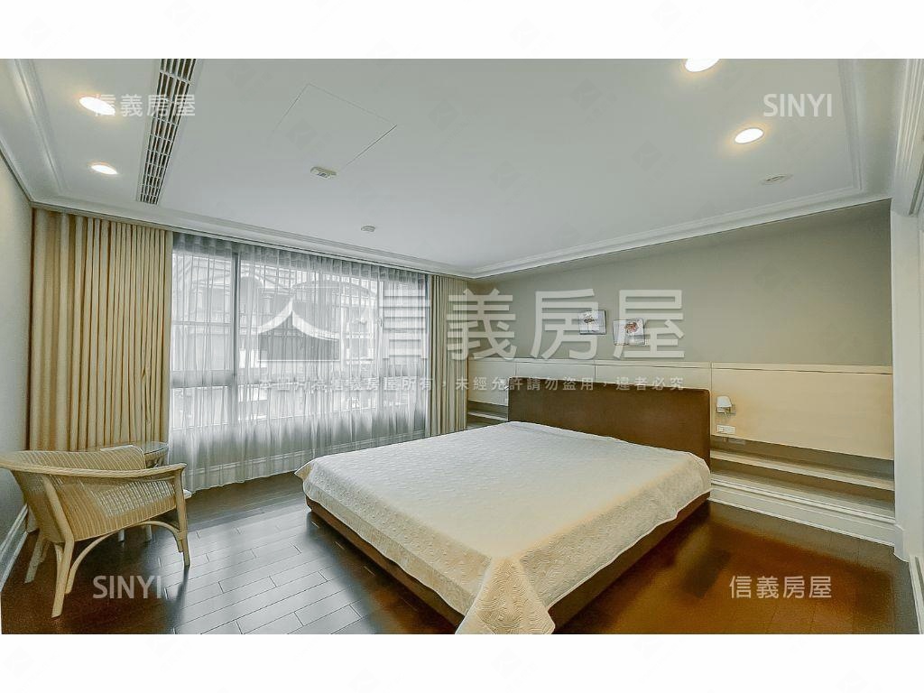 知名※天璽二歌劇院景豪邸房屋室內格局與周邊環境