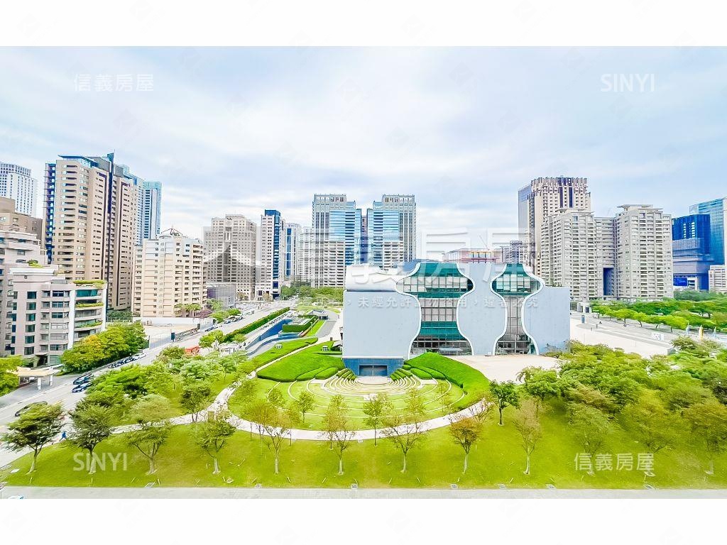 知名※天璽二歌劇院景豪邸房屋室內格局與周邊環境