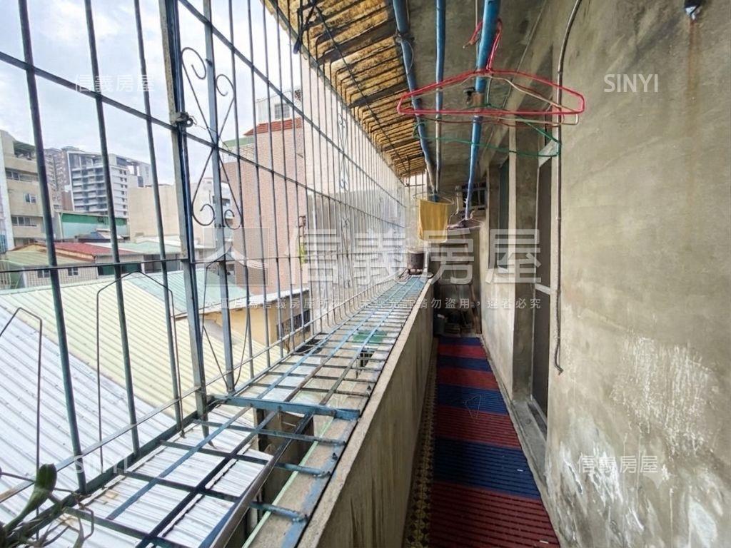 鬧區機能好格局方正美寓房屋室內格局與周邊環境