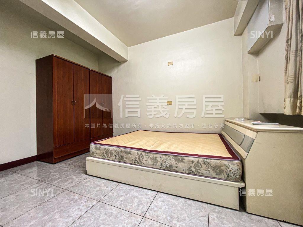 鬧區機能好格局方正美寓房屋室內格局與周邊環境