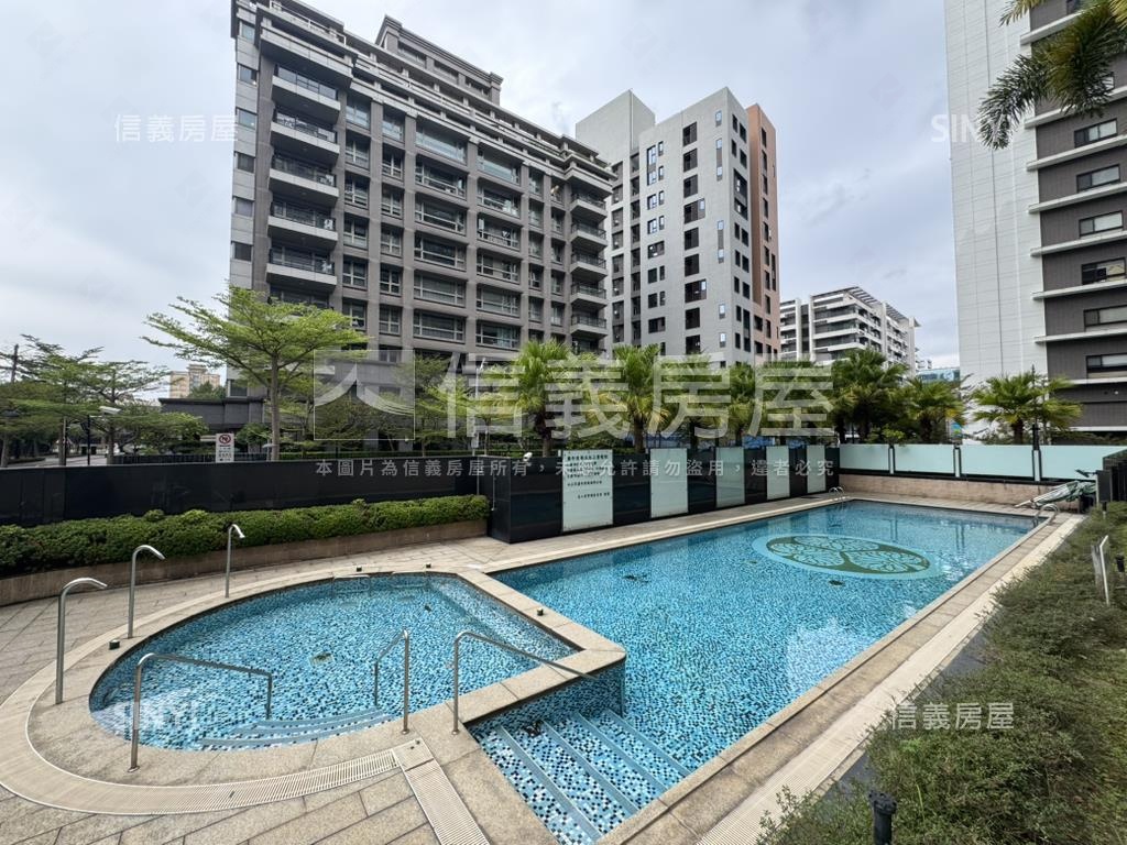 名人賞高樓美邸房屋室內格局與周邊環境