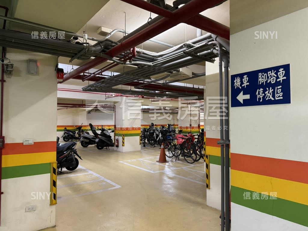 名人賞高樓美邸房屋室內格局與周邊環境