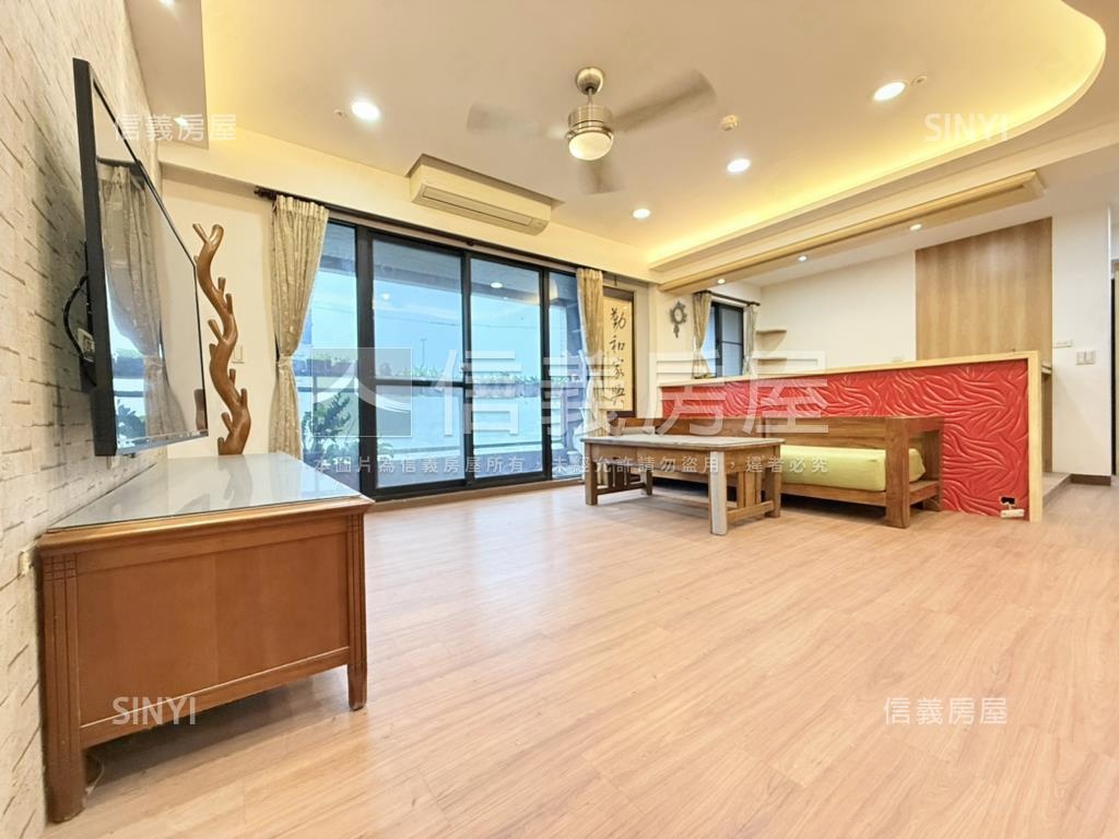 近文山景觀亮美四房平車房屋室內格局與周邊環境