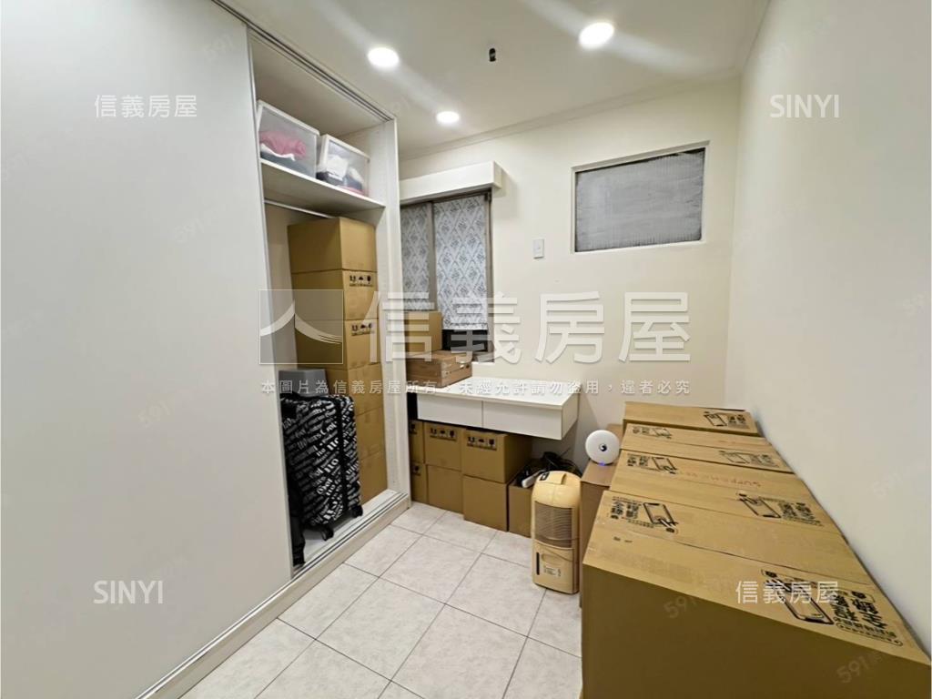 陽光山莊高樓美景三房房屋室內格局與周邊環境