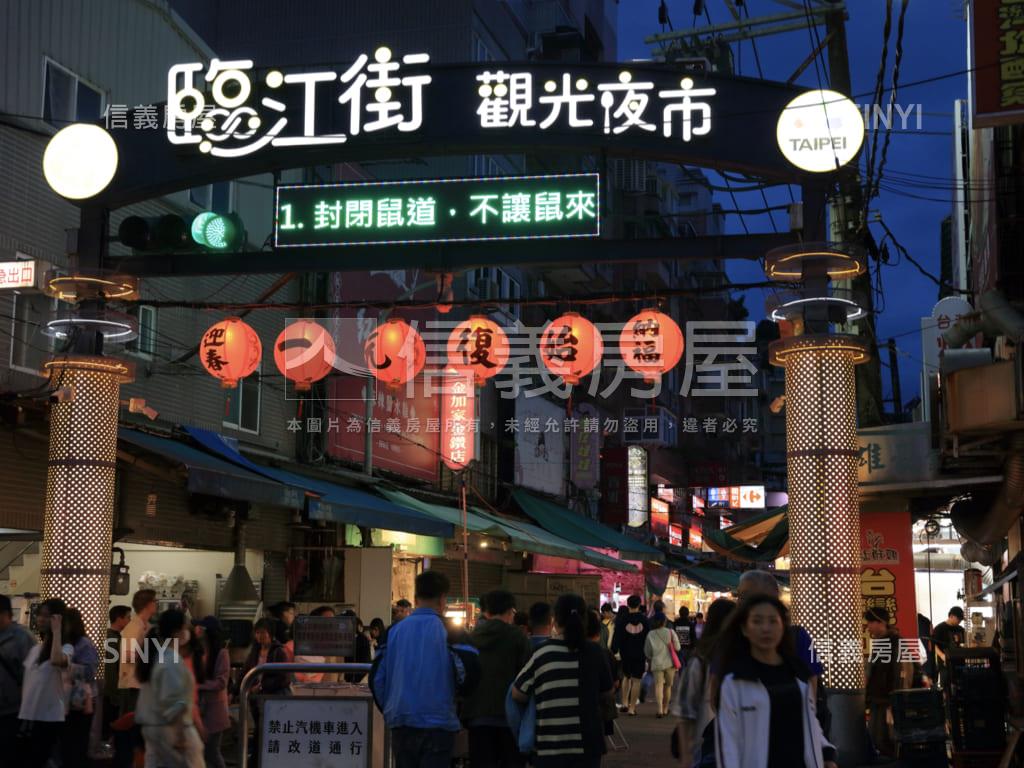 新濠信義景觀兩房房屋室內格局與周邊環境
