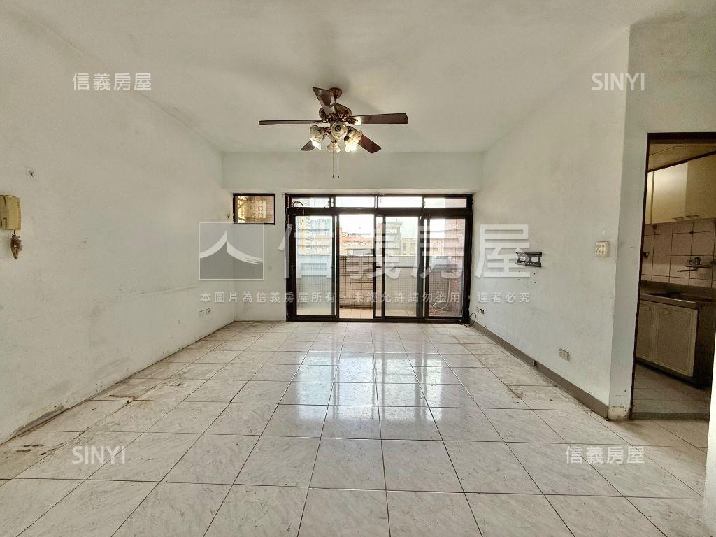 陸光國宅寬敞三房房屋室內格局與周邊環境