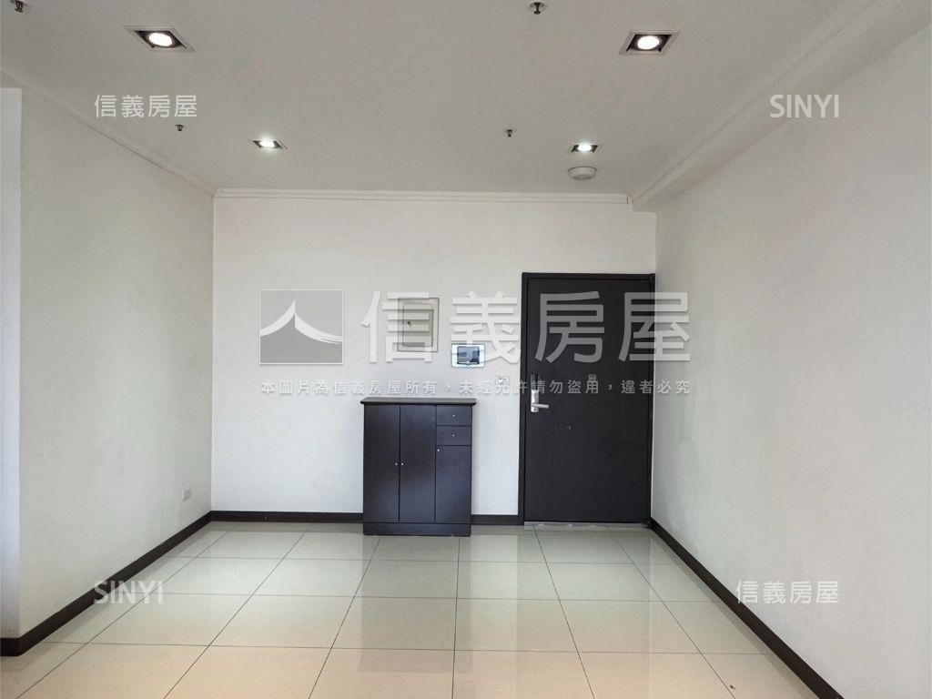 眺望景觀˙玉山三房車位房屋室內格局與周邊環境