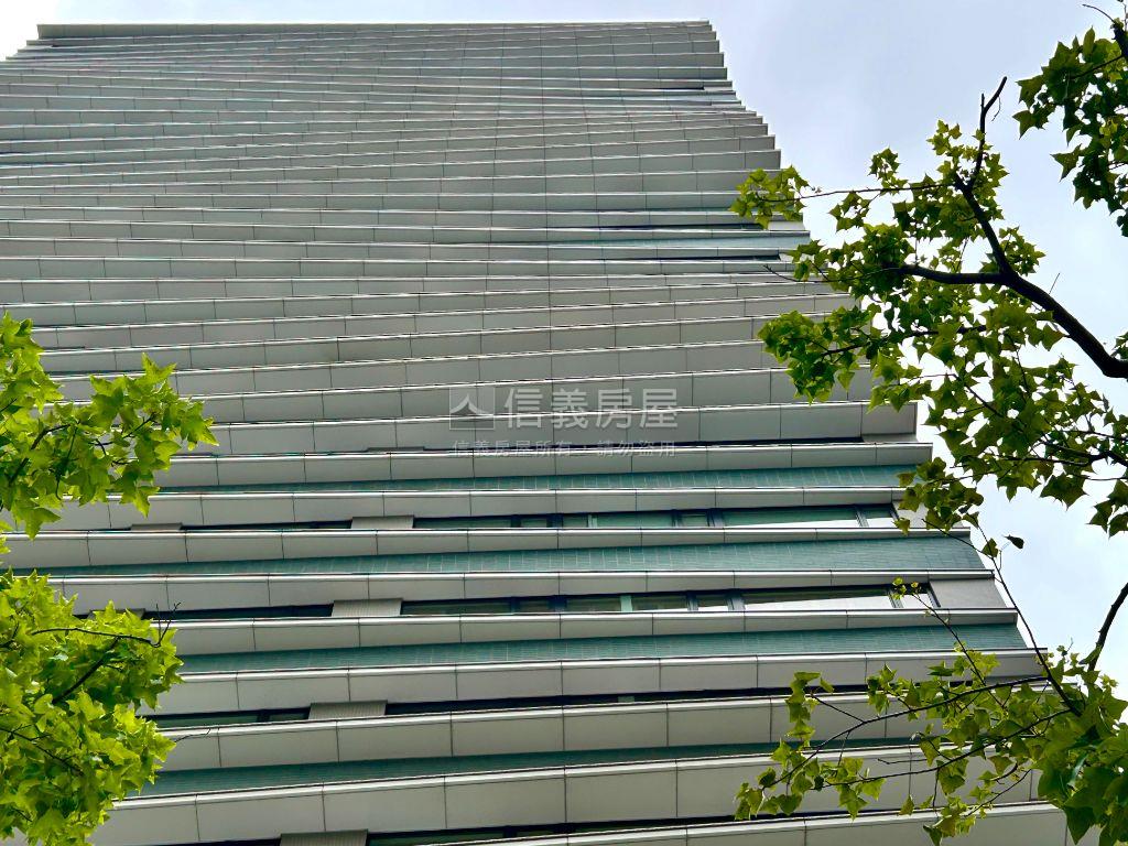 忠泰建設高樓景觀精裝３房房屋室內格局與周邊環境