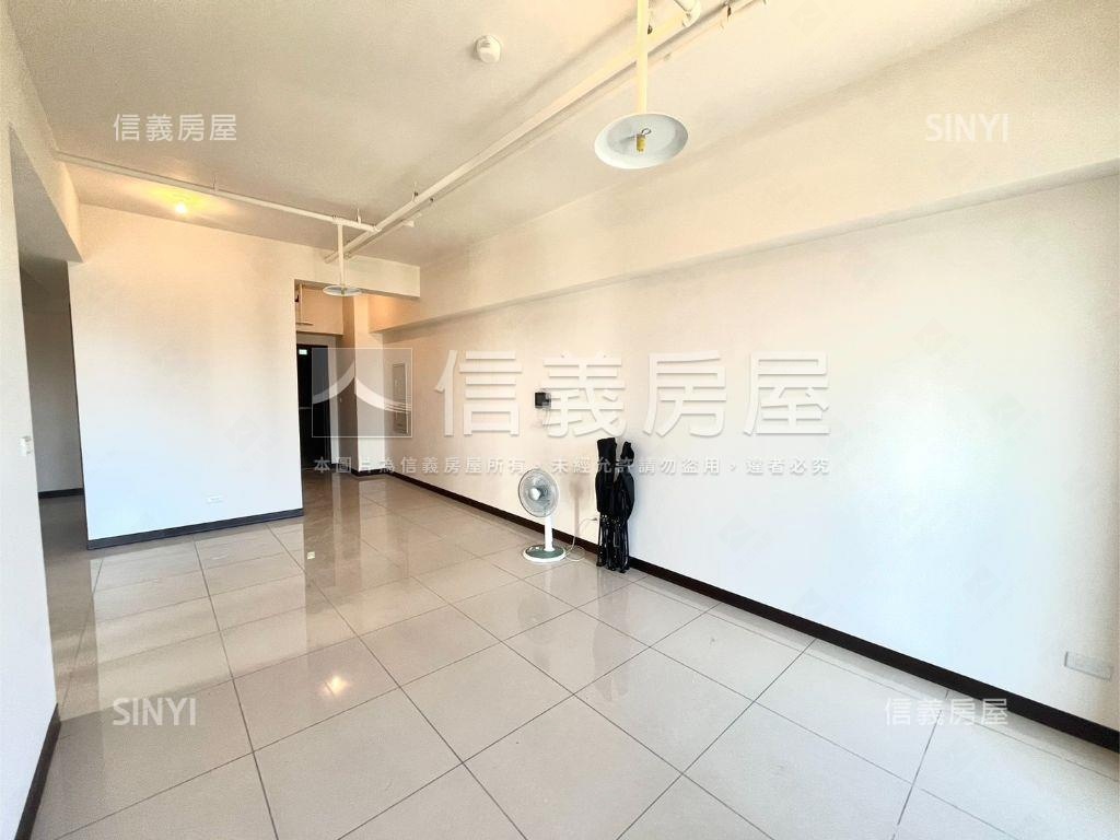 稀有景觀一品硯三房雙車位房屋室內格局與周邊環境