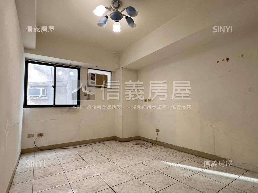 戀上靜巷名廬３房房屋室內格局與周邊環境