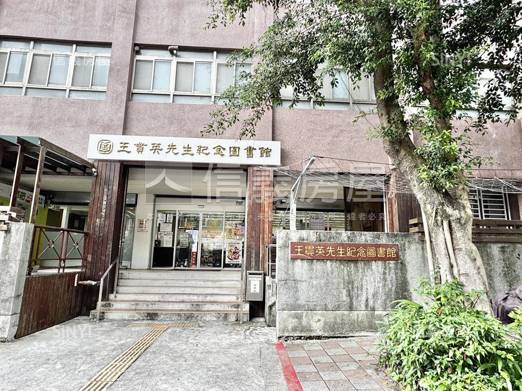 台電捷運溫馨成家二房車位房屋室內格局與周邊環境