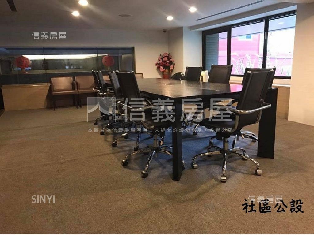新京王高樓兩房車位房屋室內格局與周邊環境