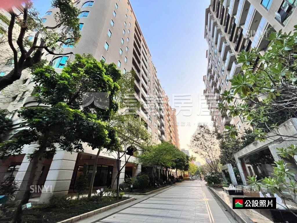 藝文大觀高樓大四房雙車位房屋室內格局與周邊環境
