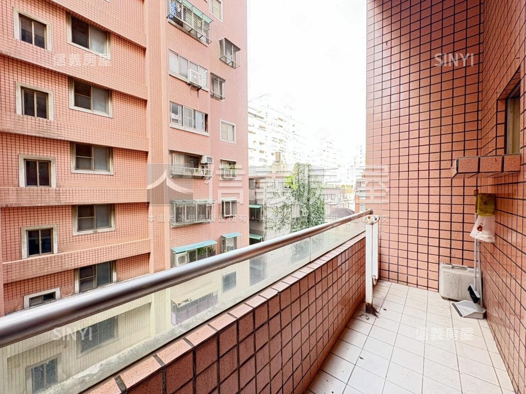 上安學區古典好屋房屋室內格局與周邊環境