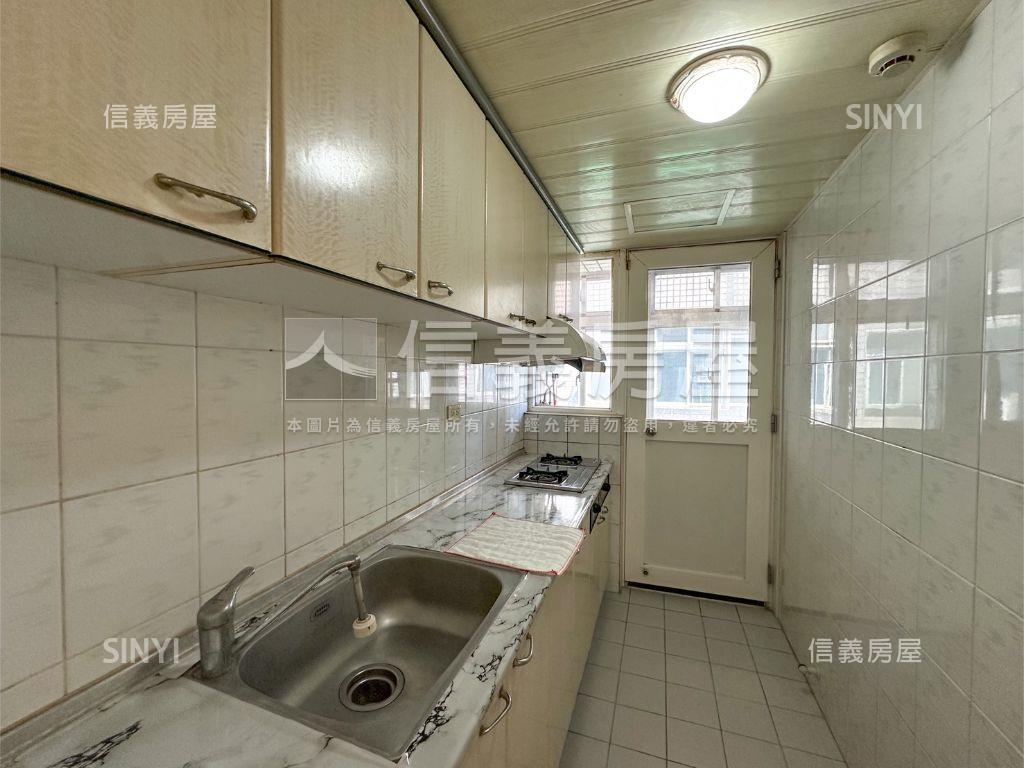 摩天鎮優質成家三房房屋室內格局與周邊環境