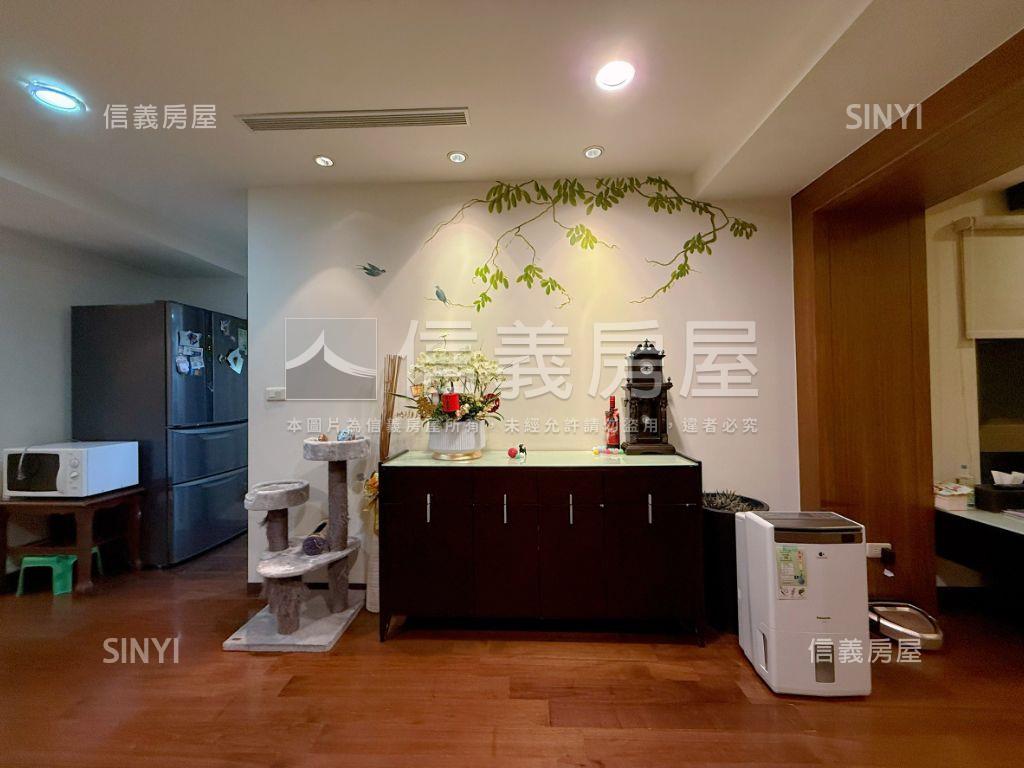 震後國唐地糧三房附車位房屋室內格局與周邊環境