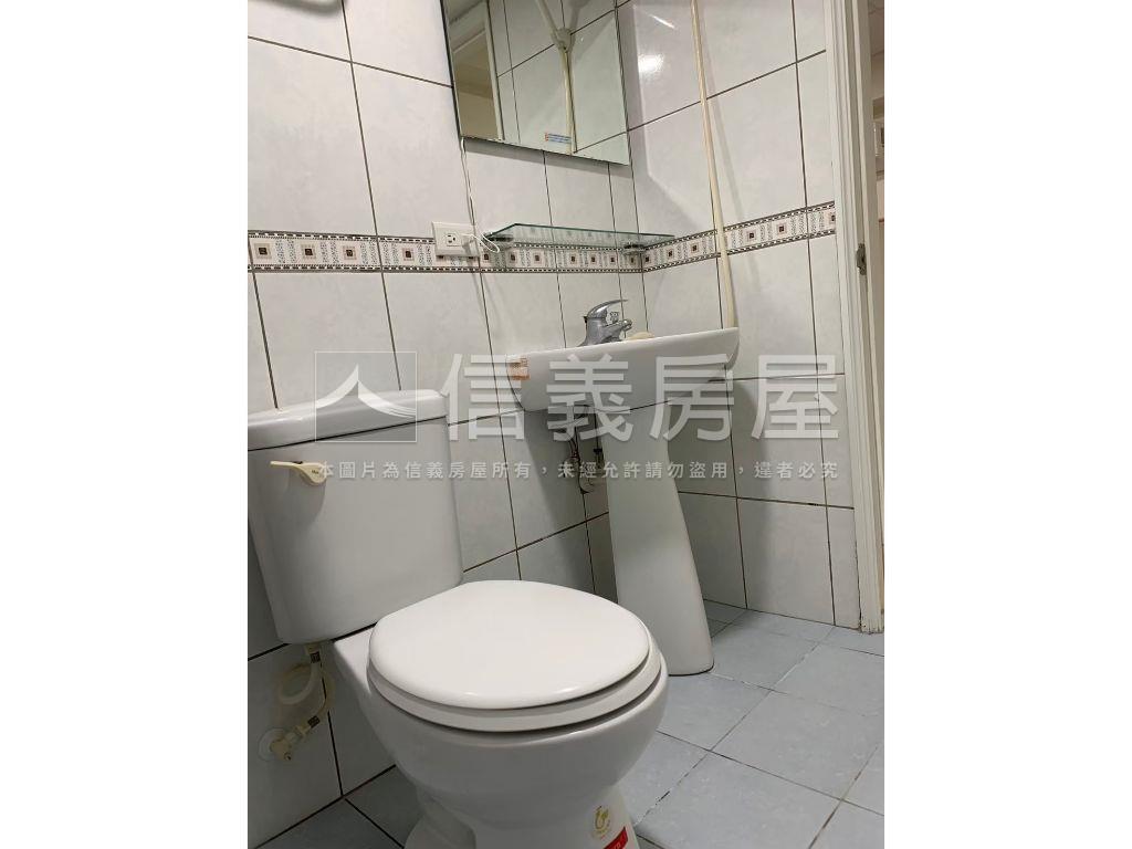 府中低樓層收租聖品房屋室內格局與周邊環境