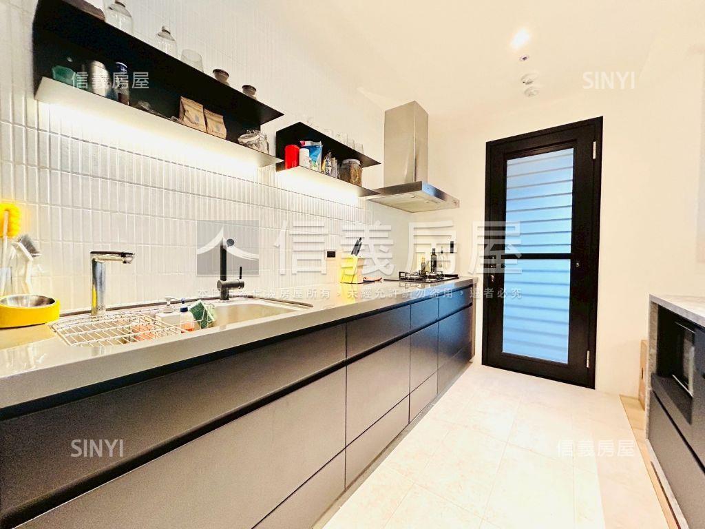 樹海。美妝東城二房帶車位房屋室內格局與周邊環境