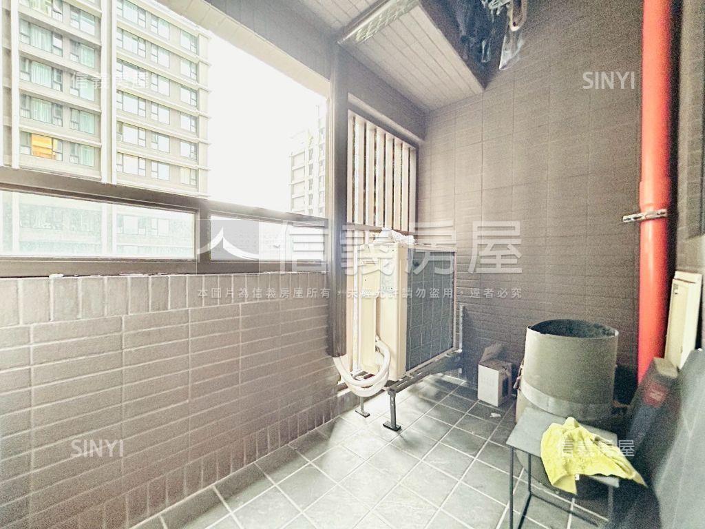 樹海。美妝東城二房帶車位房屋室內格局與周邊環境