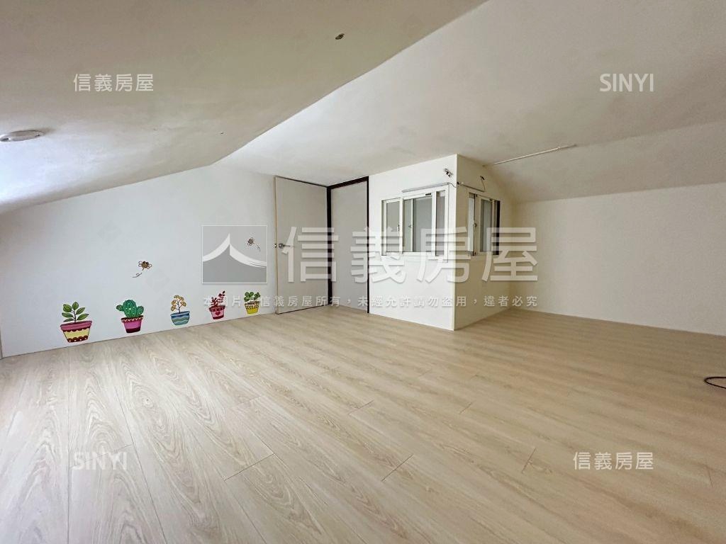臨路稀有大地坪金透店讚房屋室內格局與周邊環境