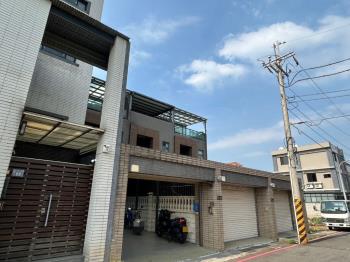 臨路稀有大地坪金透店讚