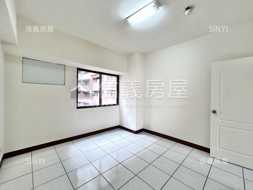 敦化路。麥克阿瑟四房房屋室內格局與周邊環境