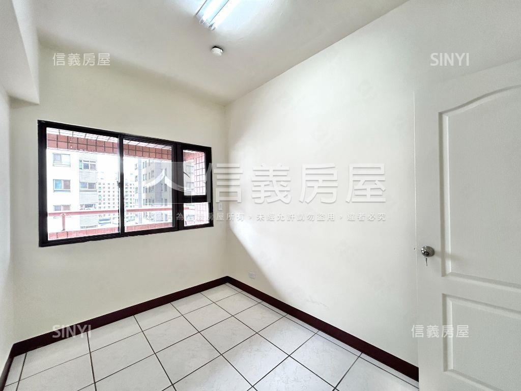 敦化路。麥克阿瑟四房房屋室內格局與周邊環境