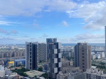 新灣區摩天海景三房平車