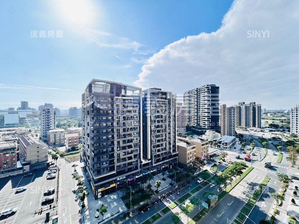 青埔新世紀高樓三房大車位房屋室內格局與周邊環境