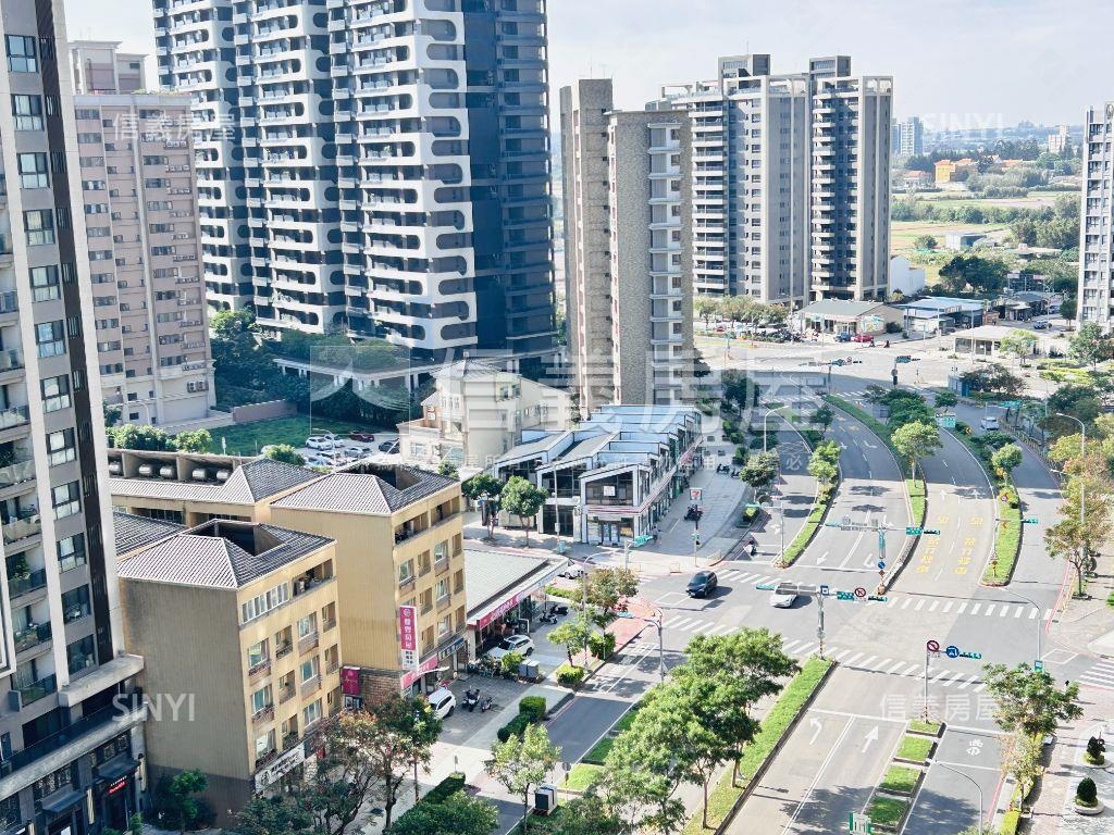 青埔新世紀高樓三房大車位房屋室內格局與周邊環境