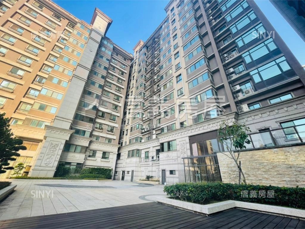 青埔新世紀高樓三房大車位房屋室內格局與周邊環境